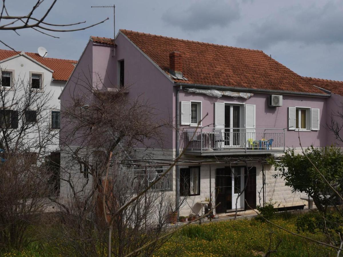 Apartment Manigo Supetar Kültér fotó