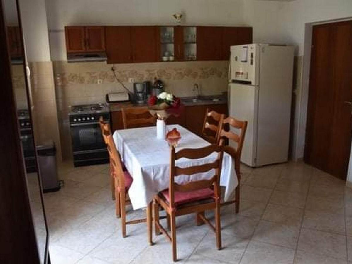 Apartment Manigo Supetar Kültér fotó