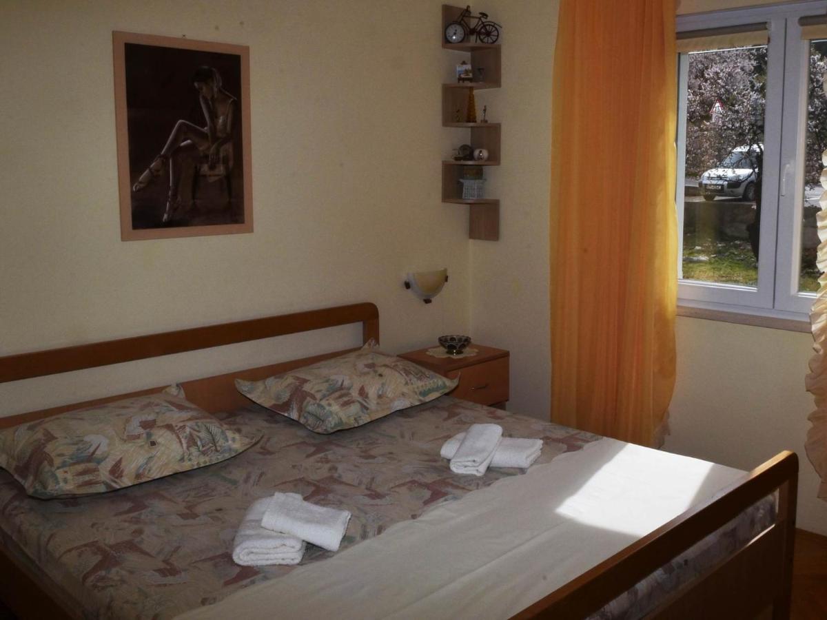 Apartment Manigo Supetar Kültér fotó